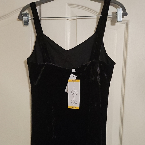 Jessica Simpson Dresses & Skirts - Jessica Simpson Chic Black Velvet Dress